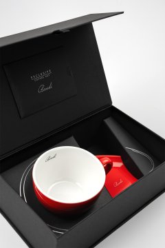Porcelánová šálka na kávu BANDI Rosso, 280 ml, v darčekovom boxe